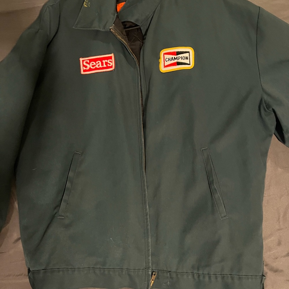 Vintage jacket, the jacket has two paint small stains.